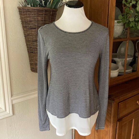 Loft Long Sleeve Navy/White Striped Top With High Low Sheer Hemline Size Small - Picture 1 of 11